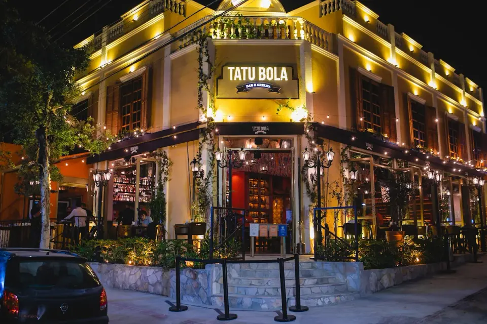 Tatu Bola - Pampulha — Viva Acústicos