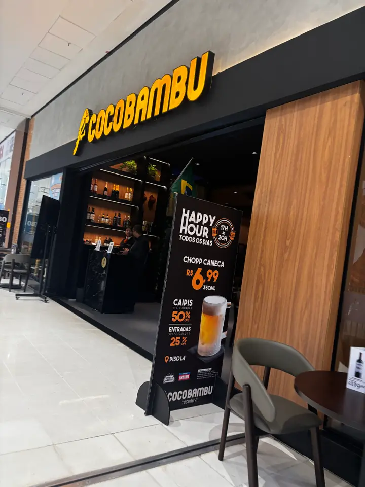 Coco Bambu Tucuruvi — Tamara Angel